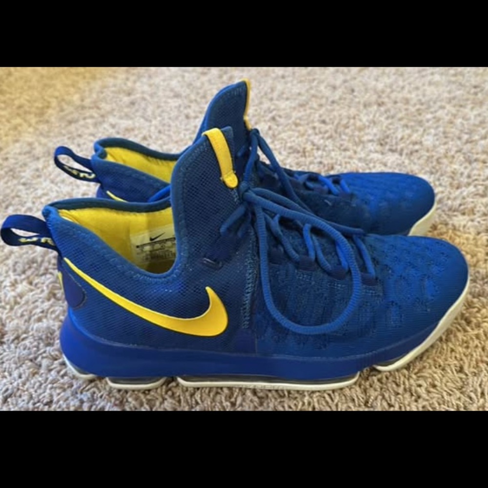 Nike Royal Blue and Yellow Sneakers